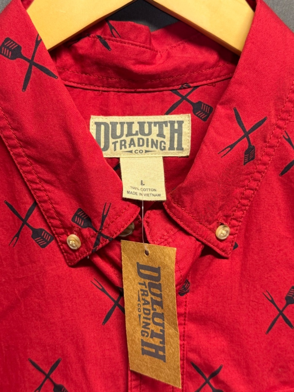 NWT Duluth Trading Co. Men's BBQ Short Sleeve Shirt - Red Grill Print - Size L - Picture 8 of 8
